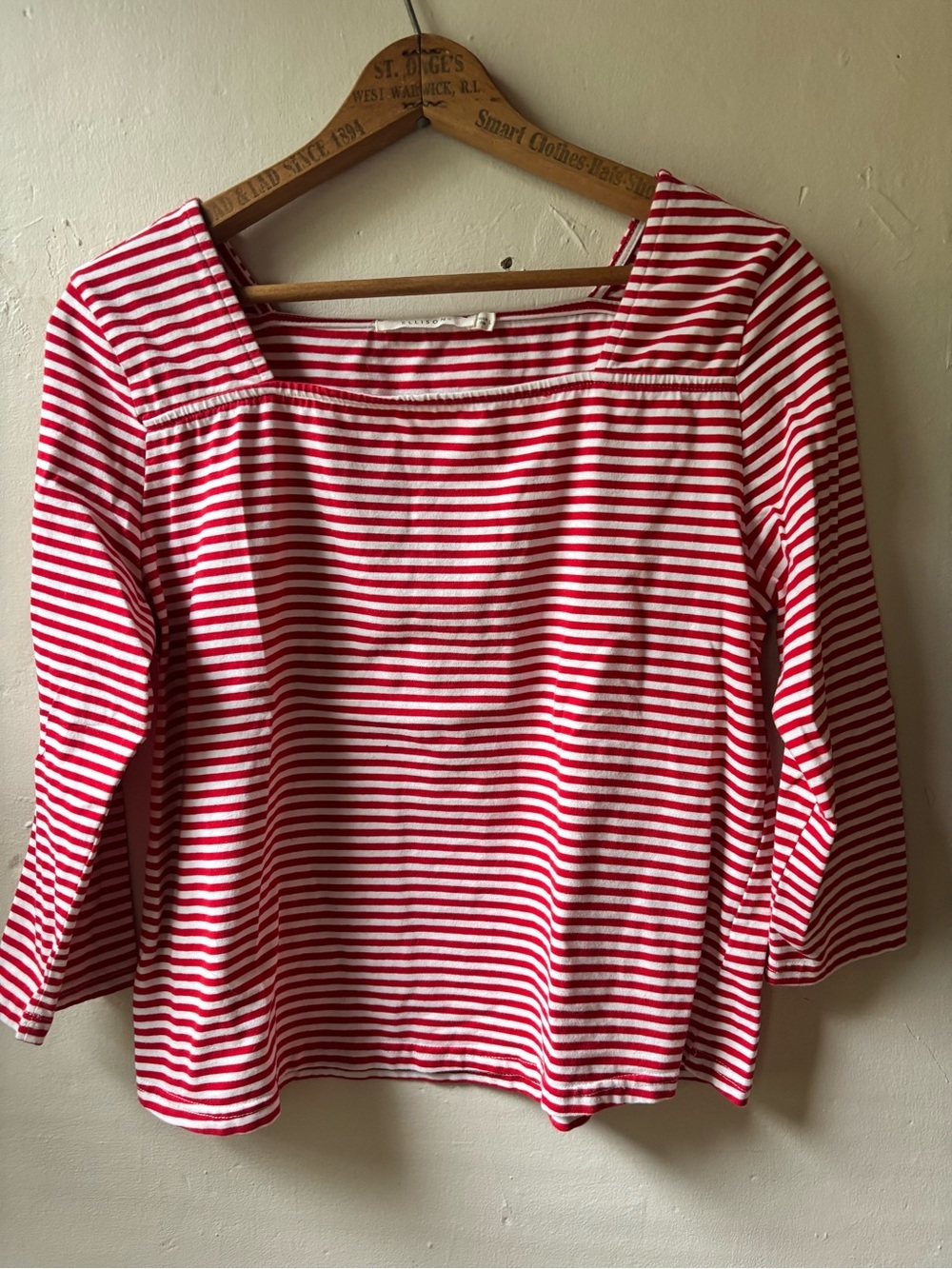 Ellison Striped Shirt Boatneck Red Nautical French Girl Summer Top EXC Large
